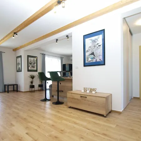 Stella 2086 Nyaraló *